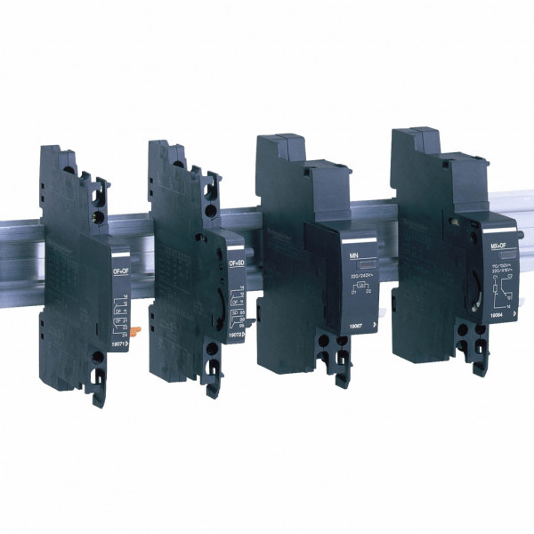Acti 9 - MN - déclencheur voltmétrique - pour NG125 - Circuit de commande : 230...240 VCA 50/60 Hz - Conforme à EN/IEC 60947-5-1 - Largeur : 4 pas de 9 mm - visuel 4