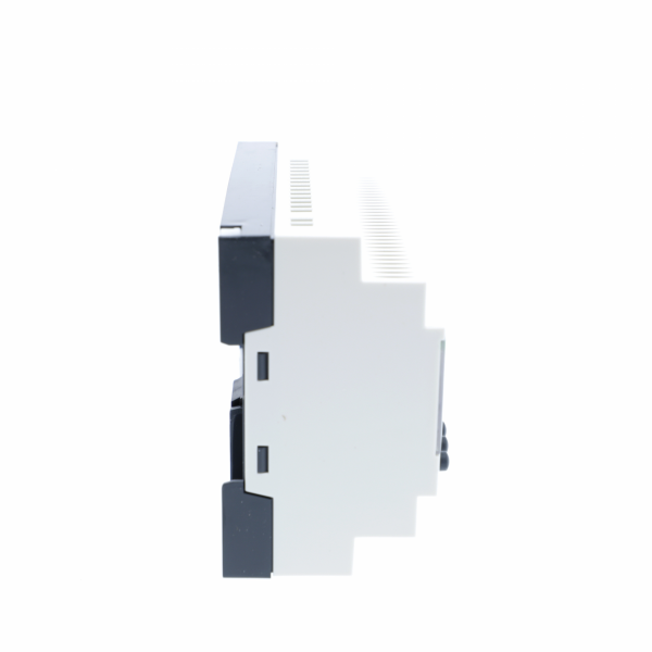 Zelio Logic - relais intelligent compact - 20 E/S 24Vcc - ss horloge - affichage - IP20 (born.), IP40 (face av.) - temps sauvegarde : 10 ans à 25 °C - temps de cycle : 6…90 ms - courant d'alimentation maximale : 100mA (ss extension) - visuel 3
