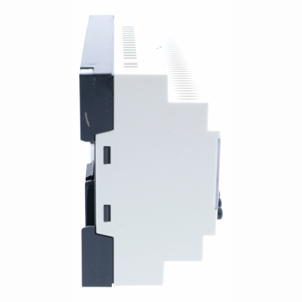 Zelio Logic - relais intelligent compact - 20E/S 100..240Vca - horloge - avec affichage - IP20 (born.), IP40 (face av.) - temps de cycle : 6…90 ms - courant d'alimentation max. : 100 mA à 100 V, 50 mA à 240 V (ss extension) - visuel 3