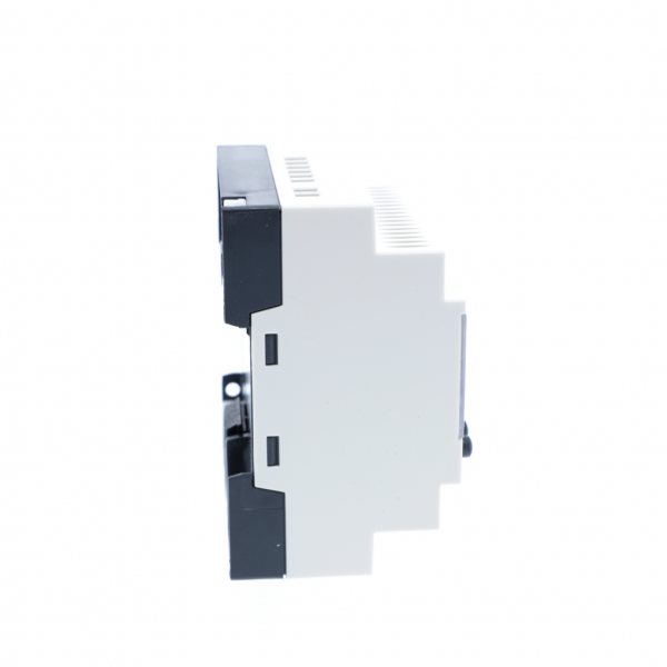 Zelio Logic - relais intelligent modulaire - 10 E/S - 24Vca - horloge - affichage - IP20, IP40 - temps de cycle : 6 à 90ms - 0 à 240 lignes de schéma de contrôle avec Ladder programmation, 0 à 500 avec FBD programmation - visuel 3